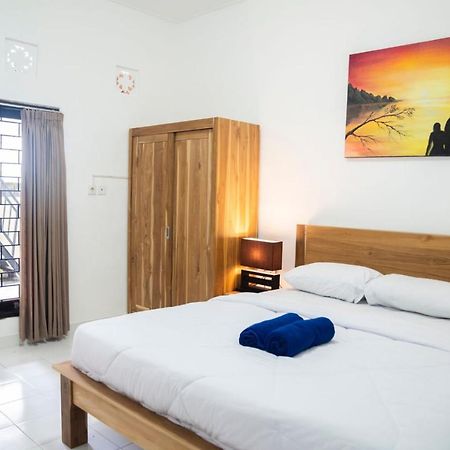 Sunrise Surf Guest House Canggu  Luaran gambar